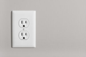 How to Save Energy with Smart Electrical Outlets