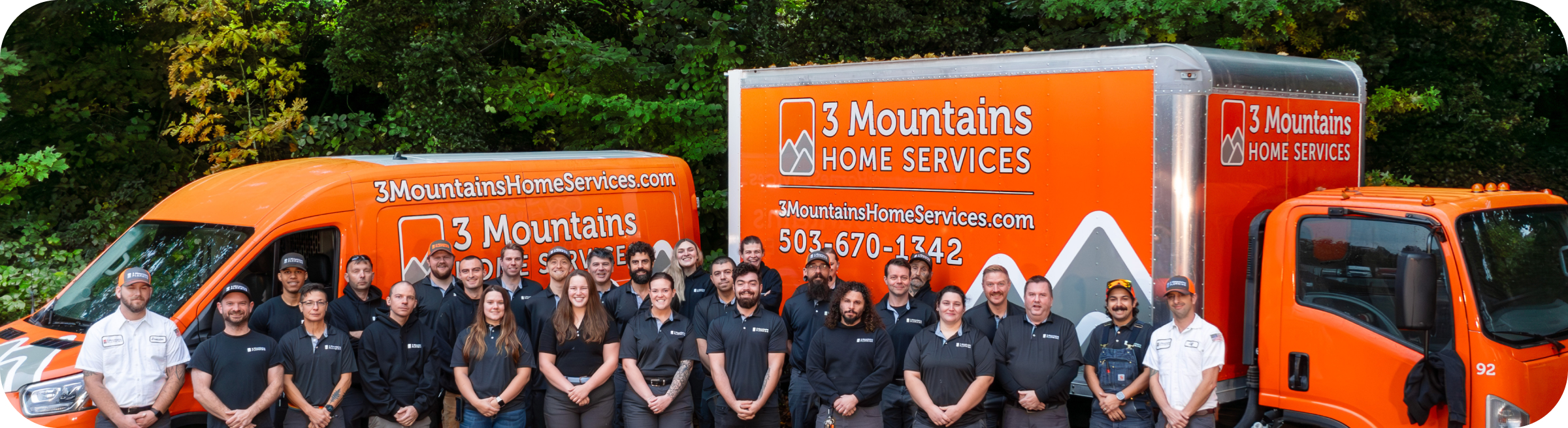 3 Mountains team photo